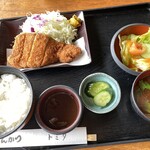 とんかつトミタ - ロースかつ定食