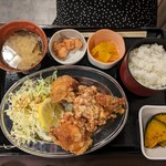 小樽 なると屋 - 道民の味ザンギ定食