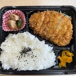 お～だい - ロースカツ弁当¥450 ご飯大盛りで¥500