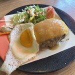 Tezukuri Hamburger Steak Tamago - 