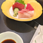 Shabu Shabu Japanese cuisine Kisoji Himonya Ten - お刺し身あるとやっぱり嬉しい♪