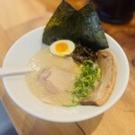 Hakata Ippudo Nishinomiya Kitaguchi Ten - 極・白丸元味