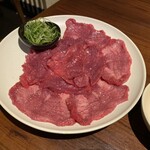 焼肉ダイニング甲 - 