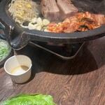 Niku × Nabe × Korean Kankoku Baru OKOGE Umeda Ten - 