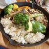 ウールムール - 料理写真:じっくり煮込んだ牛スジカレー@¥1430