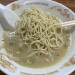 Tonkotsu Ramen Gonta - ラーメン（カタメ）＋替玉（普通）
                        800円＋150円