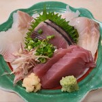 海ぼうず - 白身魚にこだわりがあります。どれも新鮮で、目利きもよく、美味しかったです