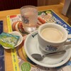 珈琲所コメダ珈琲店 - ミルクコーヒー♪甘さはなしでーす。豆菓子がめっちゃ好き〜♡