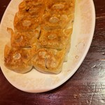 Nikujiru Gyoza to Shoronpo no Taishu Shokudo Miya - 