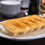 Nogata Gyoza Honten - 2024.7 チーズ餃子（594円）