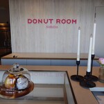 DONUT ROOM - 