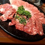 Wagyu Yakiniku DAMONDE - 