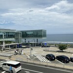 Yamabun Uo - 日立駅・・ガラス張りのスタイリッシュな駅。常陸野の海は絶景じゃけど・・すぐ飽きるw