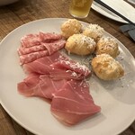 Pizzeria CARTA Ikebukuro - 