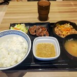 Yoshinoya Nashiyocho Ten - 牛たん・牛皿御膳4切 1097円