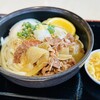 うさぎ家 - 料理写真:肉玉ぶっかけうどん