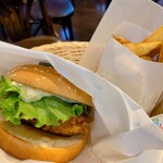 フレッシュネスバーガー - 塩レモンチキンバーガー 490円、レギュラーセット 500円