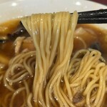 珍華 - 麺リフト