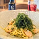 Pasta House Niwa PASTA HOUSE　NIWA - この数日、正統派のパスタが食べたくて、間違い無いペペロンチーノをチョイスしました。このお皿、実は洗面器サイズです(ﾟдﾟ)！