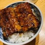 炭火焼 鰻のうな輝 - 