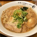 257100366 - 焦がし味噌ラーメン 1,100円＋とろり味玉  150円