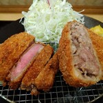 Gyukatsu Kyoto Katsugyu Kobe Sankyo Sentapuraza Ten - 牛カツとメンチカツ