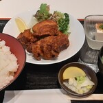 焼肉 Kitchen 蔵 - 唐揚定食