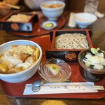 巌門 - 料理写真:かつ丼もりそば