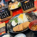 牛かつ専門店 甲州家 - 料理写真: