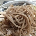 Edomae Tachigui Niku Soba Niku Udon Nojirou - そばのアップ