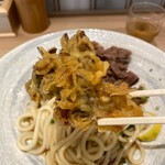 Nanba Sennichimae Kamatake Udon Mino Kyuzumoru Ten - 