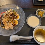 海鮮酒家 田田 - 料理写真:よだれ鶏涼麵セット1500円