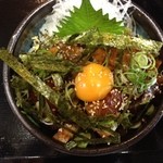 Ryoshi Goya - マグロの漬け玉丼1080円