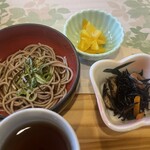 Kitchen Hayashi - 定食にすると、お蕎麦や小鉢、味噌汁などがついてくる。