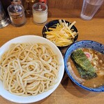 つけ麺さく間 - つけ麺大＋チャーシュー＋辛ネギ