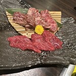 焼肉 赤と白 - 