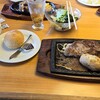 Steak Miya Kamitoyoka Ten - 僕の厚切りリブロース200g　2849 円