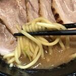 Yokohama Ramen Teppen Ya - 麺も文句ない。