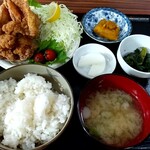 Katsura Ya - 鶏の唐揚げ定食（3コ）　900円