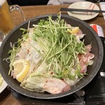 Uma Karaage to Izakemeshi Miraizaka Sendai Eki Nishiguchi Pureibiru Ten - 鶏レモンの陶板焼