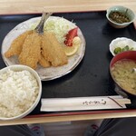 ごはんや花 - アジフライ定食1320円