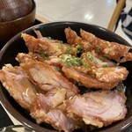 小樽 なると屋 - これが「ざんぎ丼」