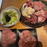 Nikuya no Sumibi Yakiniku Wahei Izumo Tenjin Ten - 