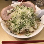 Gottsu Akihabara Ten - しょうゆラーメン