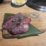 マルコポーロ焼肉の家 - 