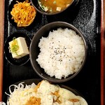 momodakni chicken&beer - サワークリームオニオンチキン定食　1060円