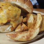 BELLOWS BURGER - 