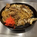 五郎っぺ食堂  - 牛すじコン焼きそば