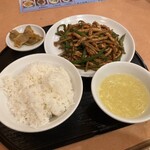 銘菜館 - チンジャオロース定食