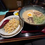 Ramen Yanagawa - ラーメン半チャンセット￥1000
                        by masakun 